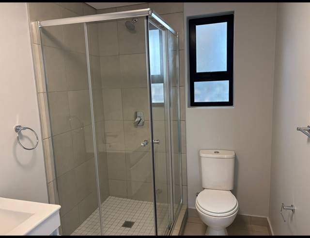 3 BEDROOM APARTMENT TO LET IN EMBERTON ESTATE